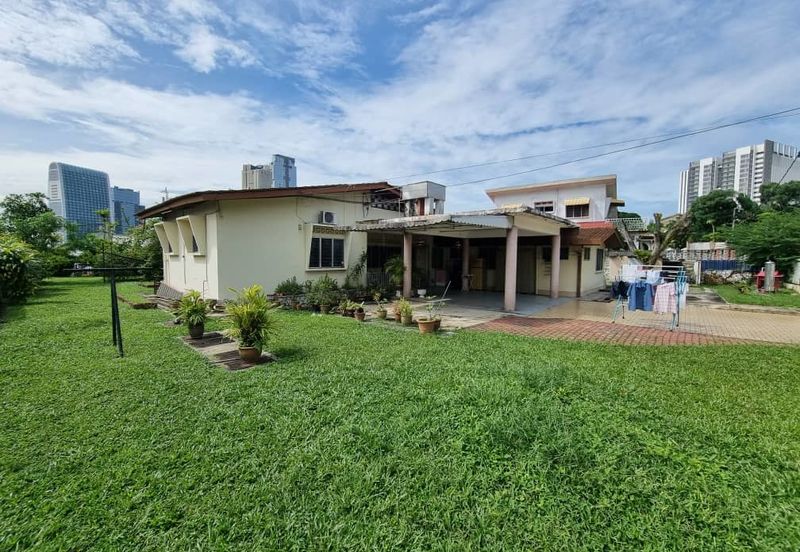 Seksyen 12, Petaling Jaya