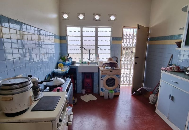 Seksyen 12, Petaling Jaya