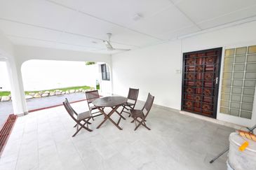 Persiaran Damansara Endah 