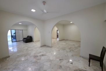 Persiaran Damansara Endah 