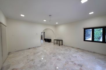 Persiaran Damansara Endah 