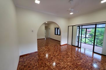 Persiaran Damansara Endah 