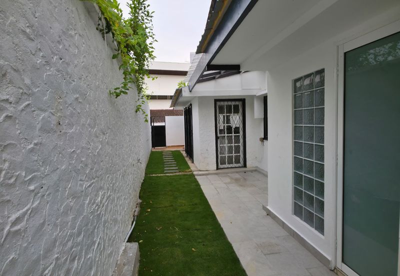 Persiaran Damansara Endah 