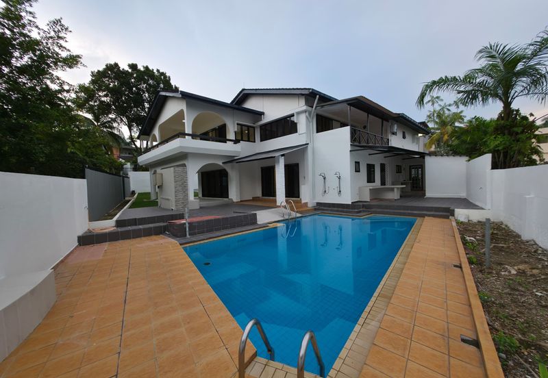 Persiaran Damansara Endah 