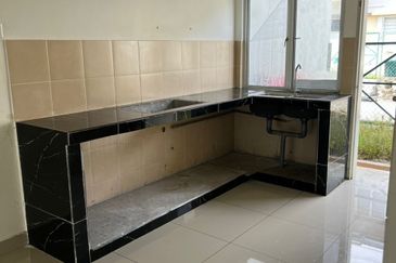 Albury 2, Taman Tasik Senangin