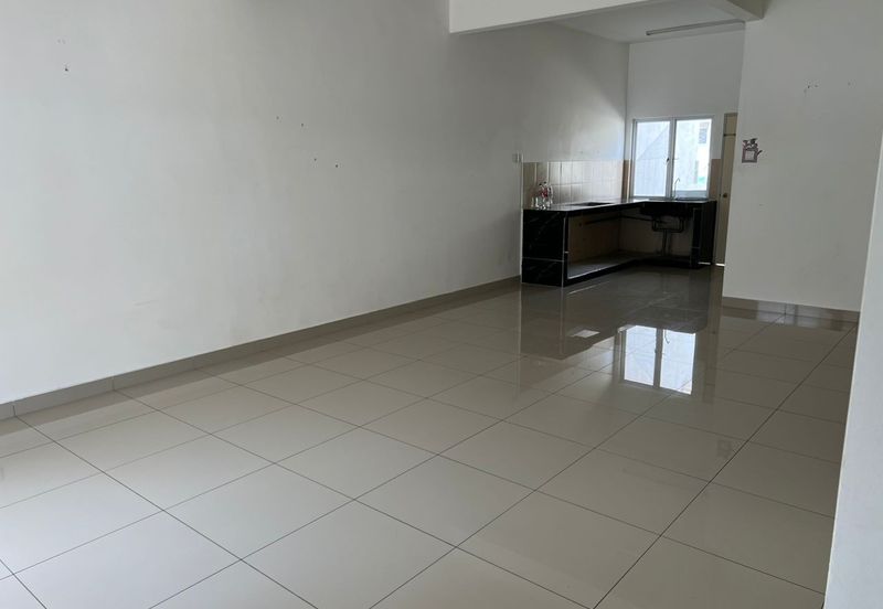 Albury 2, Taman Tasik Senangin