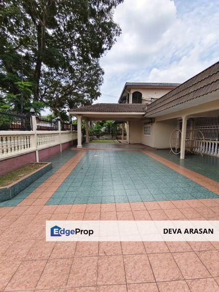 SS3 PJ 1.5Storey Bungalow For Sale, Selangor, Petaling Jaya