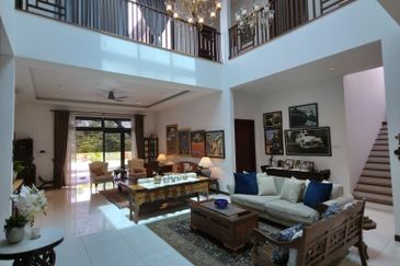 Perdana Lakeview East