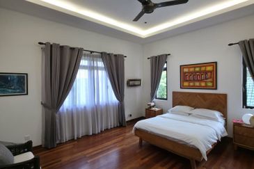 Perdana Lakeview East