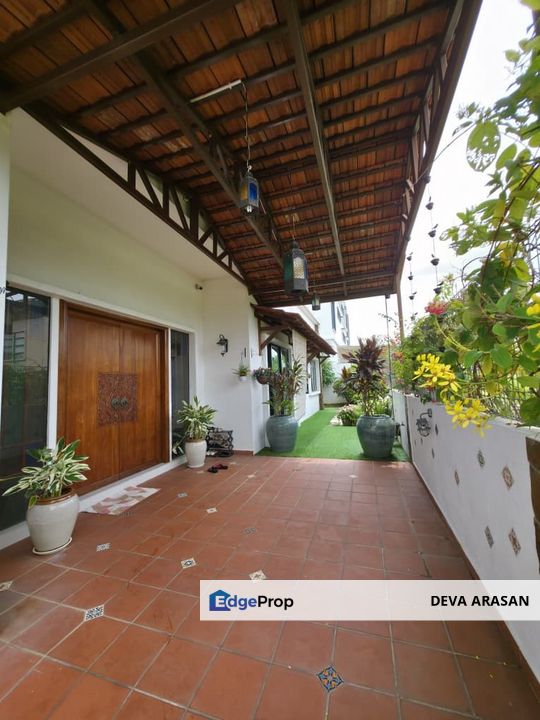 Stunning Perdana Lakeview East Double Storey Bungalow For Sale, Selangor, Cyberjaya