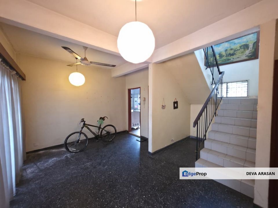 SS1 Kampung Tunku PJ Double Storey Bungalow For Sale, Selangor, Petaling Jaya