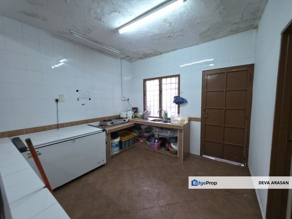 Section 10 PJ Single Storey Terrace For Sale, Selangor, Petaling Jaya