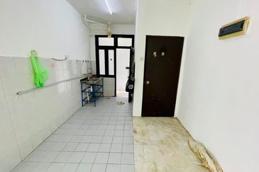 Kiambang Apartment, Taman Putra Perdana