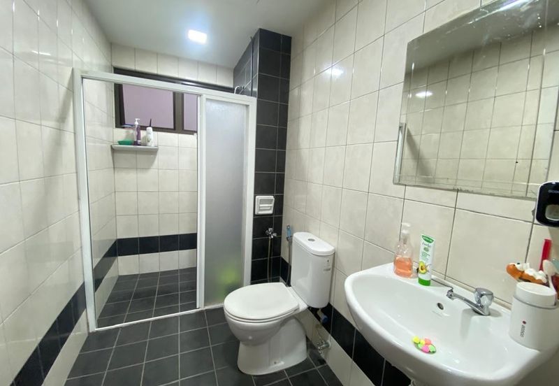 Indah Alam Condominium