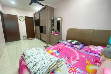 Indah Alam Condominium