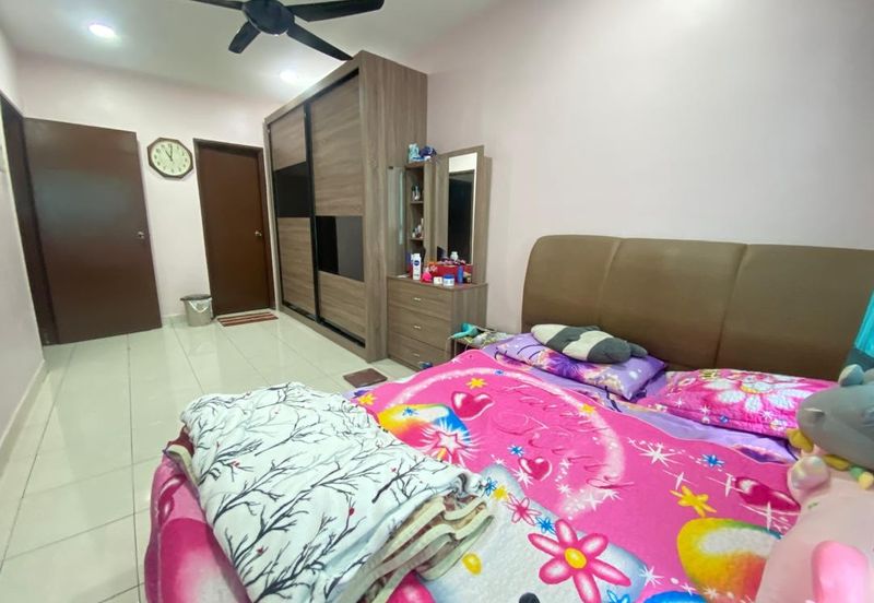 Indah Alam Condominium