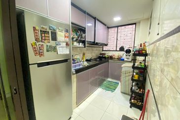 Indah Alam Condominium