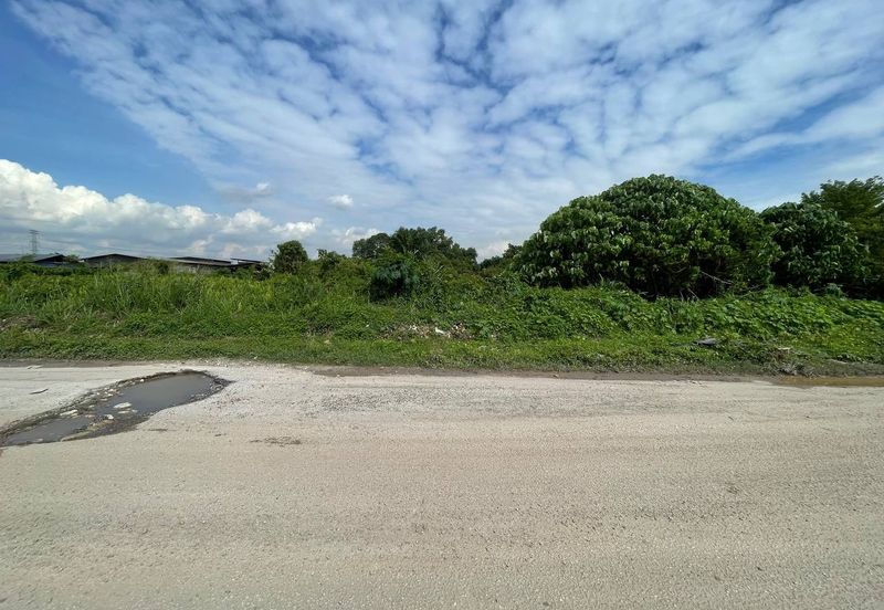 Jalan Sopan, Johan Setia