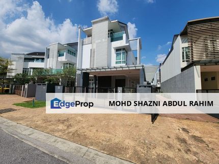 3 Storey Bungalow Modern Design with Swimming Pool and Private Lift, Selangor, USJ Heights