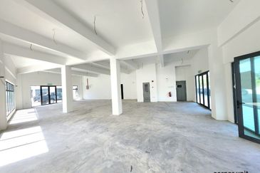 Cyberjaya’s Commercial Hotspot – Ready for Business & Investment!