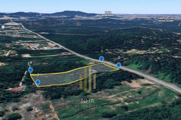 [3.1 EKAR] Agriculture Land Bukit Cerakah (Beside Main Road) 