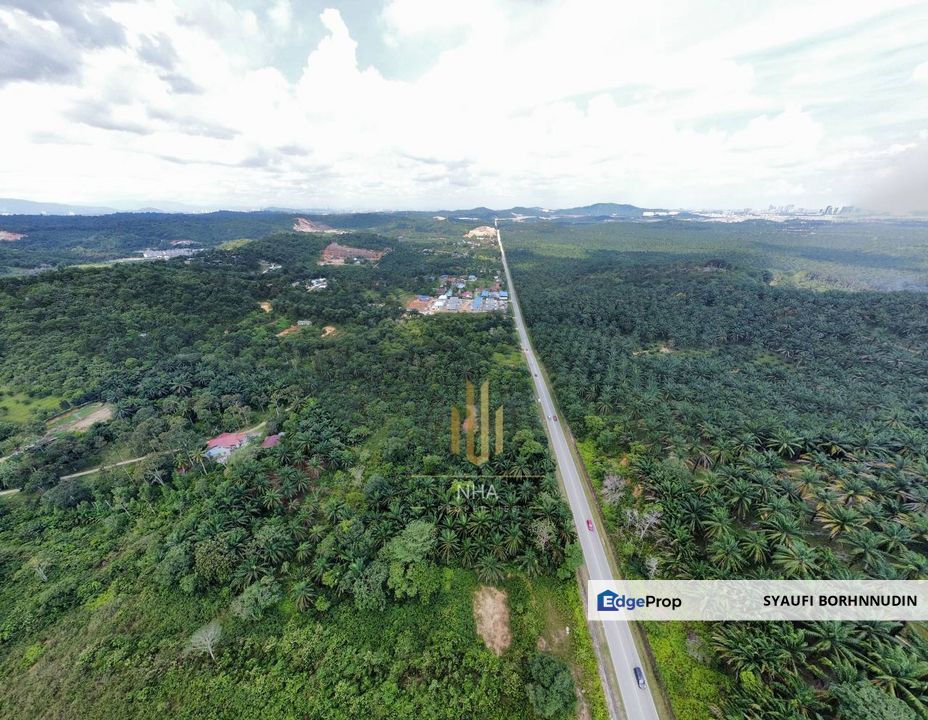 [3.1 EKAR] Agriculture Land Bukit Cerakah (Beside Main Road) , Selangor, Kuala Selangor