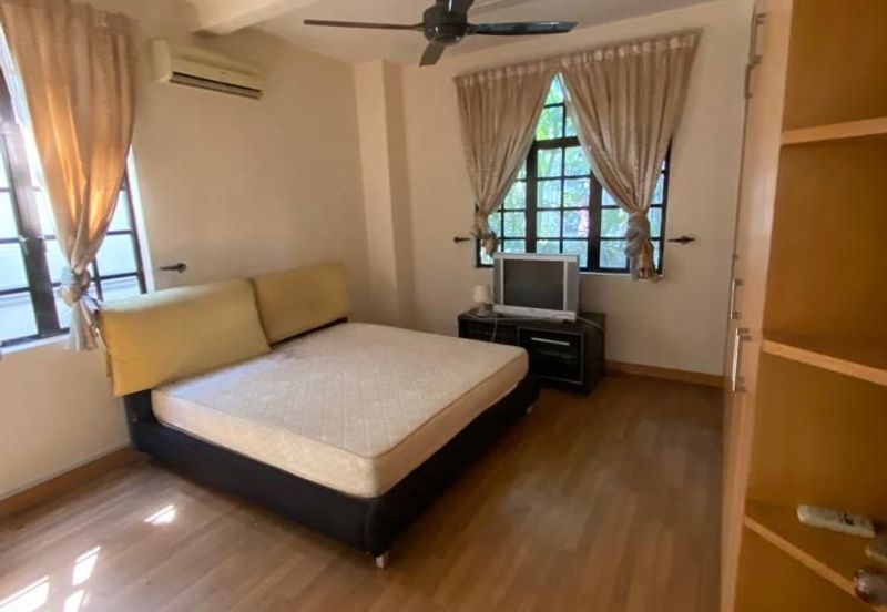 KGSAAS Golf Club, Seksyen 13