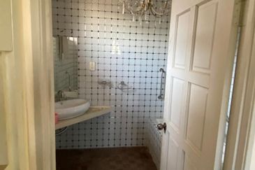 KGSAAS Golf Club, Seksyen 13