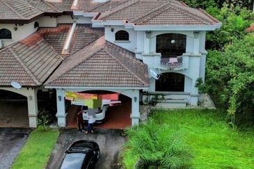 KGSAAS Golf Club, Seksyen 13