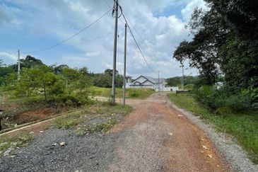 Kampung Ampar Tenang