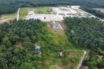 Kampung Ampar Tenang