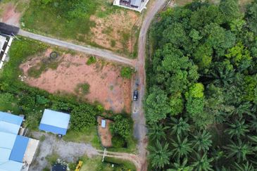 Kampung Ampar Tenang