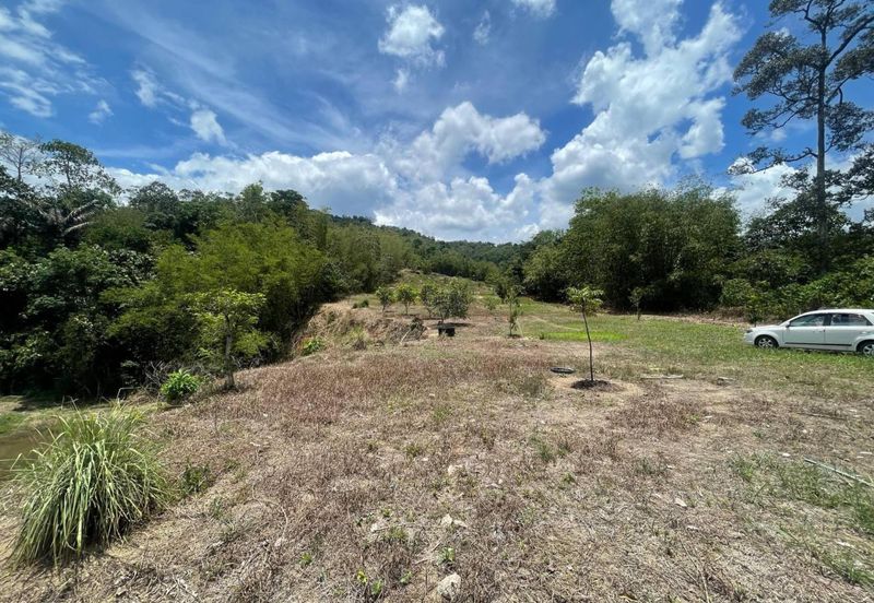 For SALE Tanah Dusun 2.2 Ekar [Tepi Sungai] Lubok Kelubi Batu 20, Hulu Langat