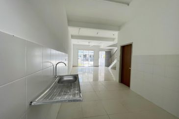 NILAI IMPIAN (LAMAN ORKID)