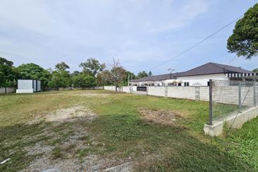 Kampung Sungai Sekamat