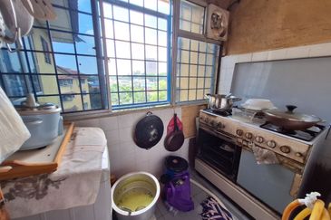 Pangsapuri Bukit Kuda