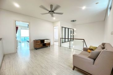 RENOVATED Double Storey Townhouse Sunway Montana Taman Melawati