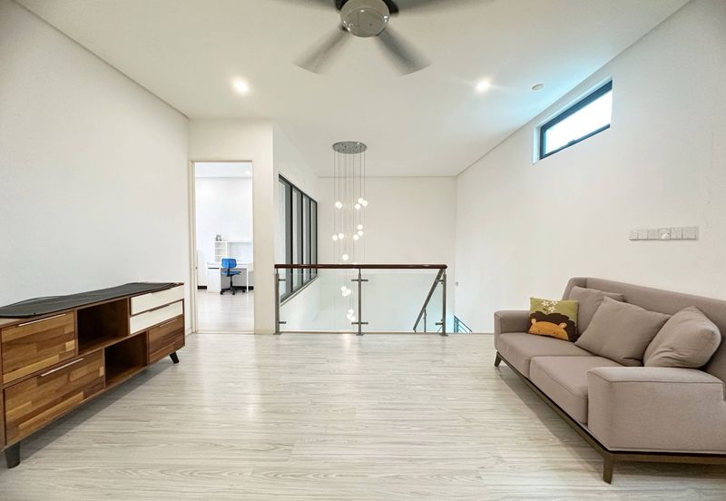 RENOVATED Double Storey Townhouse Sunway Montana Taman Melawati