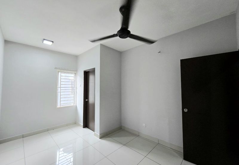 NICE HOUSE DOUBLE STOREY TERRACE HOUSE TAMAN RUBY DENGKIL 