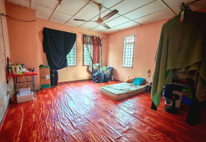 ENDLOT + FACING OPEN DOUBLE STOREY TERRACE BANDAR BARU SALAK TINGGI