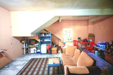 ENDLOT + FACING OPEN DOUBLE STOREY TERRACE BANDAR BARU SALAK TINGGI