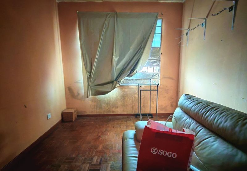 ENDLOT + FACING OPEN DOUBLE STOREY TERRACE BANDAR BARU SALAK TINGGI