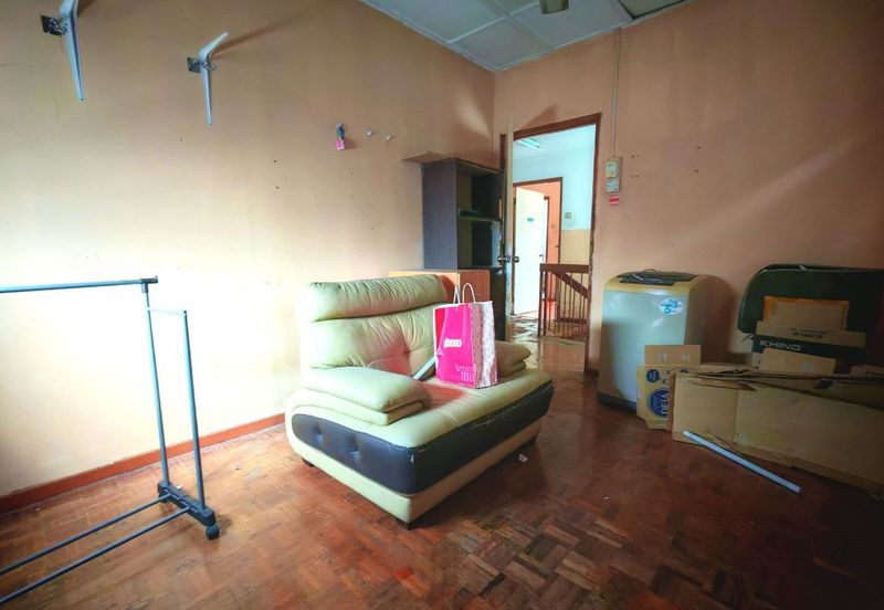 ENDLOT + FACING OPEN DOUBLE STOREY TERRACE BANDAR BARU SALAK TINGGI