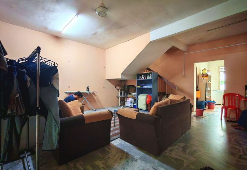 ENDLOT + FACING OPEN DOUBLE STOREY TERRACE BANDAR BARU SALAK TINGGI