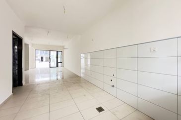 BRAND NEW DOUBLE STOREY TERRACE BANDAR BUKIT RAJA NADIRA KLANG 