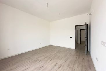 BRAND NEW DOUBLE STOREY TERRACE BANDAR BUKIT RAJA NADIRA KLANG 