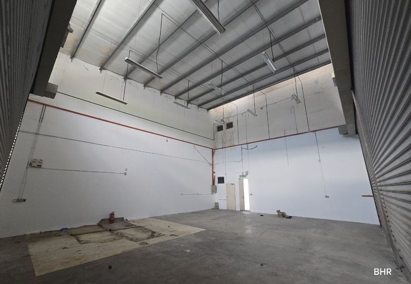 2.5 STOREY SEMI DETACH FACTORY WAREHOUSE 