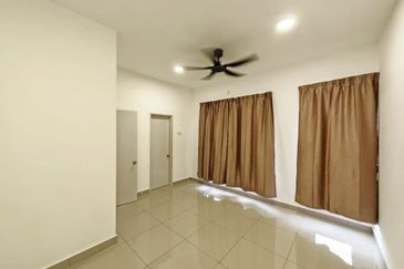 Double Storey Terrace Pahse 4B1, Saujana KLIA Primrose 