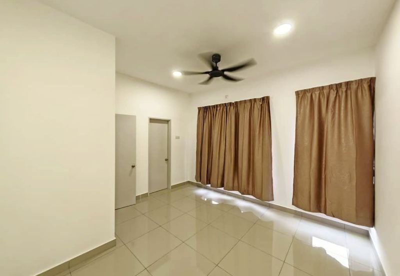 Double Storey Terrace Pahse 4B1, Saujana KLIA Primrose 