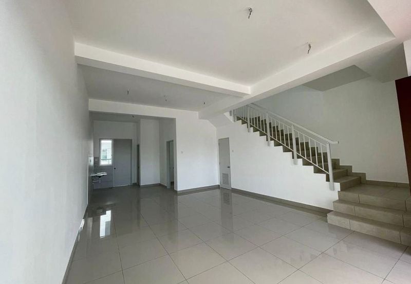 Double Storey Terrace Pahse 4B1, Saujana KLIA Primrose 